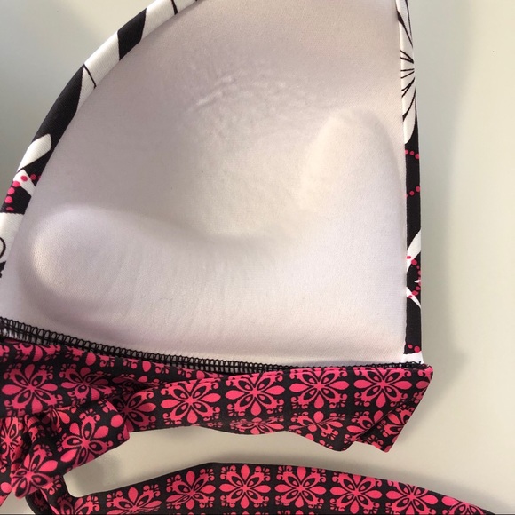 Skye 🐚🌴🏊🏻‍♀️ - Picture 8 of 8